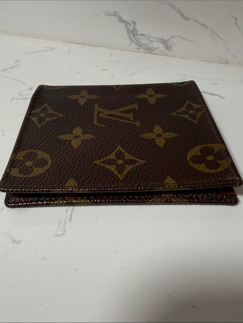 Louis Vuitton LV Monogram Canvas Men's Bi-Fold Wallet - Picture 11 of 11